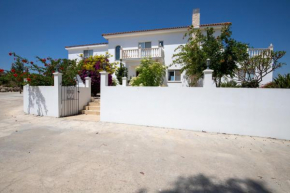 Savv Holiday Villa